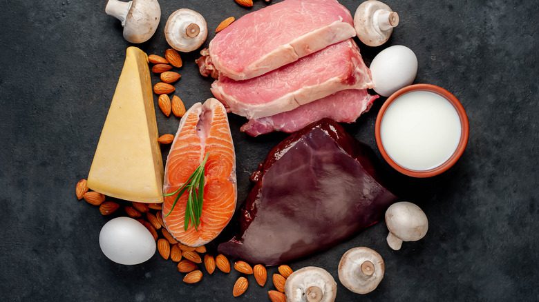 коллекция продуктов с высоким содержанием витаминов группы В