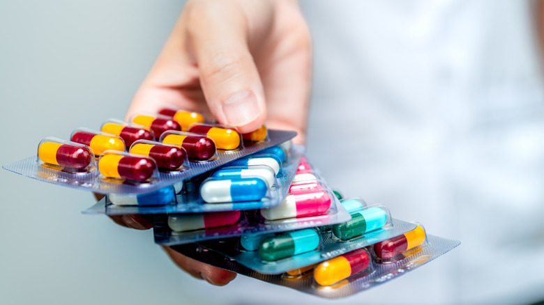 Безрецептурные препараты в форме таблеток и капсул